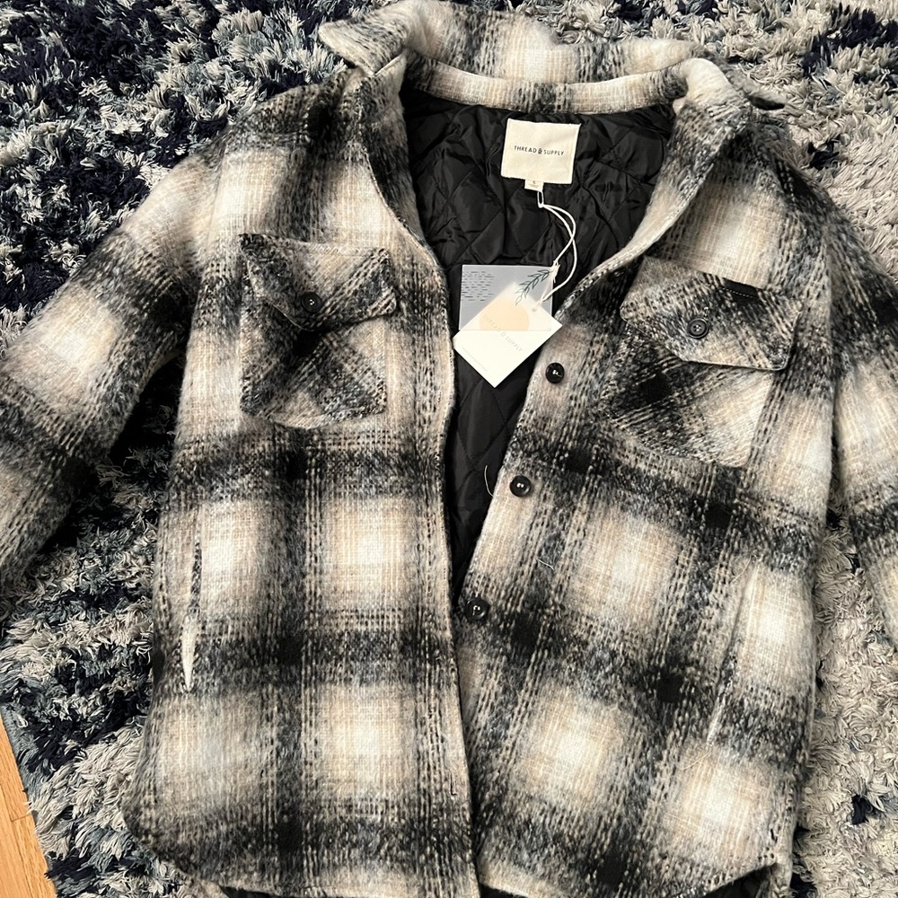 Shacket never worn and tag intact size small